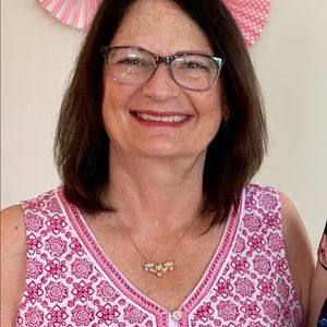 Meet your Posher, Kimberly